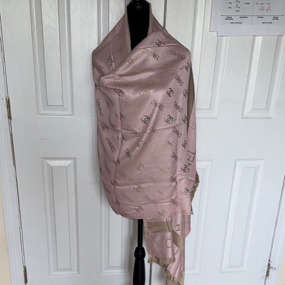 no brand Accessories - Pink and Gold Scarf